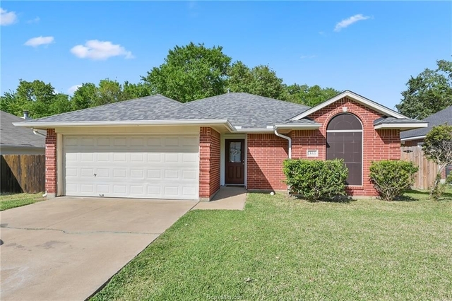 3 Bedrooms, Shadowood Rental in Bryan-College Station Metro Area, TX for $600 - Photo 1