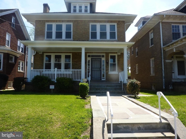 3 Bedrooms, Crestwood Rental in Washington, DC for $5,000 - Photo 1