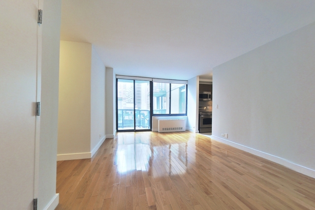 1 Bedroom, Theater District Rental in NYC for $4,395 - Photo 1