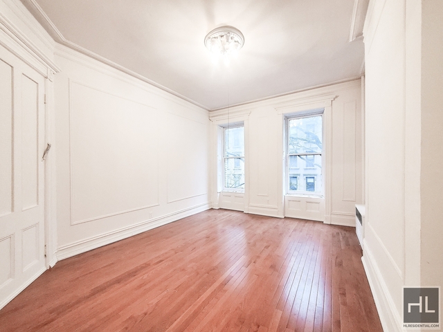 3 Bedrooms, Yorkville Rental in NYC for $3,100 - Photo 1