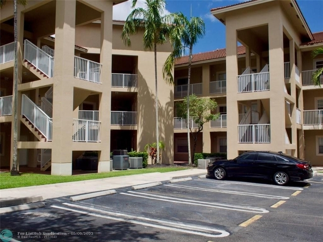 3 Bedrooms, Riverside Drive Rental in Miami, FL for $2,500 - Photo 1