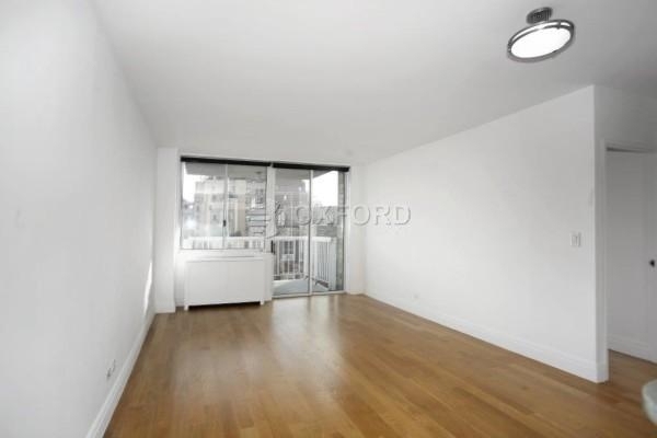 2 Bedrooms, Upper West Side Rental in NYC for $6,595 - Photo 1