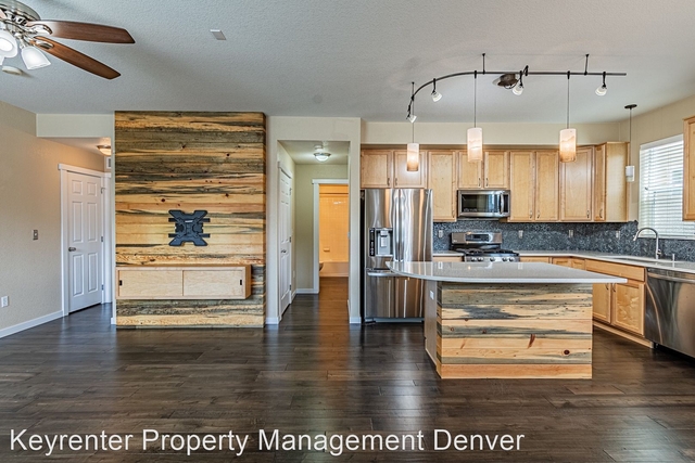 2 Bedrooms, Stapleton Rental in Denver, CO for $2,380 - Photo 1