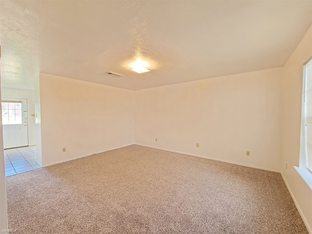 2 Bedrooms, University Park Rental in Bryan-College Station Metro Area, TX for $850 - Photo 1