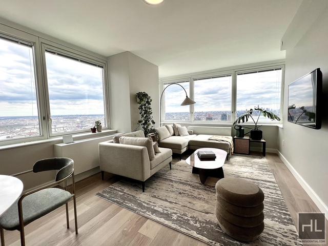 2 Bedrooms, Hunters Point Rental in NYC for $5,840 - Photo 1