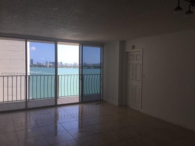 2 Bedrooms, Treasure Island Rental in Miami, FL for $3,000 - Photo 1