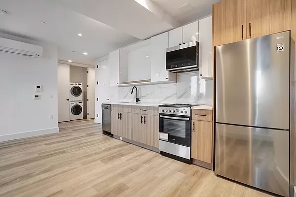 1 Bedroom, Prospect Park South Rental in NYC for $2,850 - Photo 1