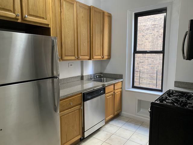 2 Bedrooms, Washington Heights Rental in NYC for $2,995 - Photo 1
