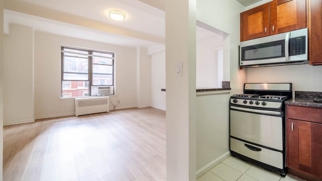 Studio, Upper West Side Rental in NYC for $2,668 - Photo 1