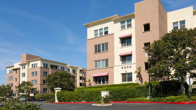 1 Bedroom, Woodland Hills-Warner Center Rental in Los Angeles, CA for $2,358 - Photo 1
