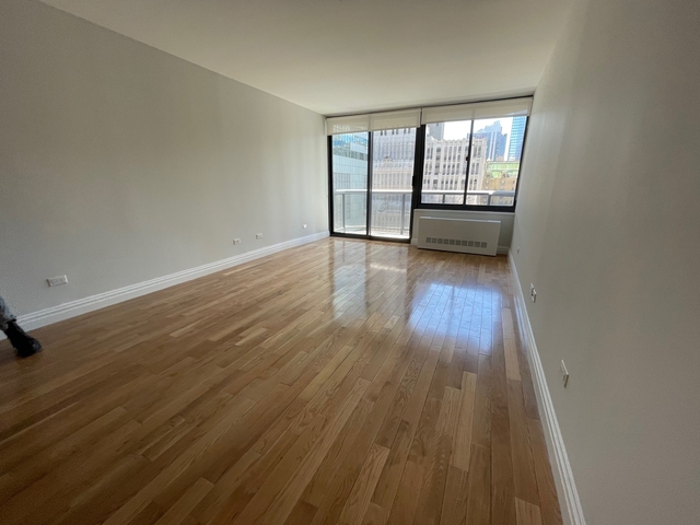 2 Bedrooms, Theater District Rental in NYC for $6,670 - Photo 1