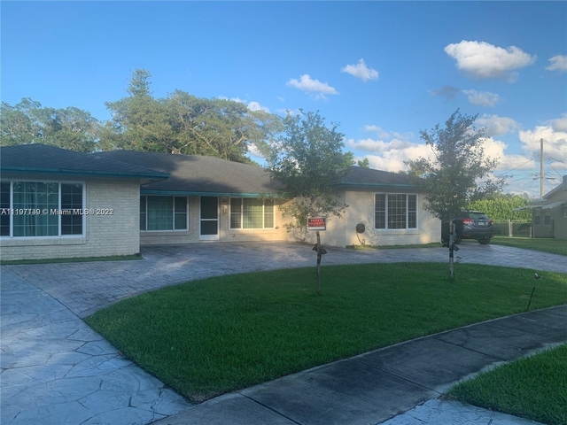 3 Bedrooms, North Margate Rental in Miami, FL for $2,850 - Photo 1