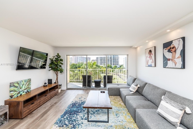 1 Bedroom, Sunny Isles Shores Rental in Miami, FL for $3,500 - Photo 1