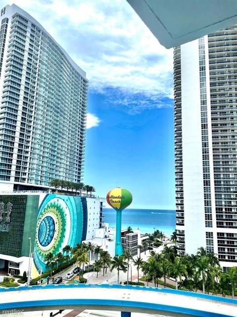 2 Bedrooms, Hallandale Beach Rental in Miami, FL for $4,000 - Photo 1