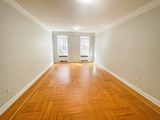 1 Bedroom, Forest Hills Rental in NYC for $2,300 - Photo 1