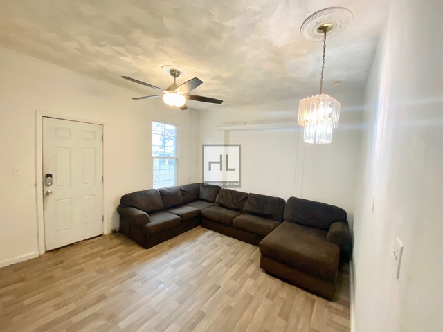 2 Bedrooms, Jamaica Rental in NYC for $2,700 - Photo 1