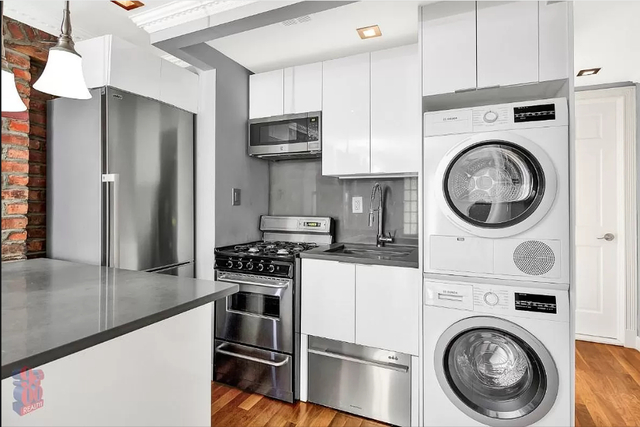 3 Bedrooms, Little Italy Rental in NYC for $5,695 - Photo 1