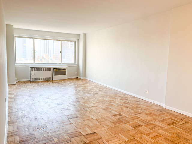 Studio, Upper East Side Rental in NYC for $3,495 - Photo 1