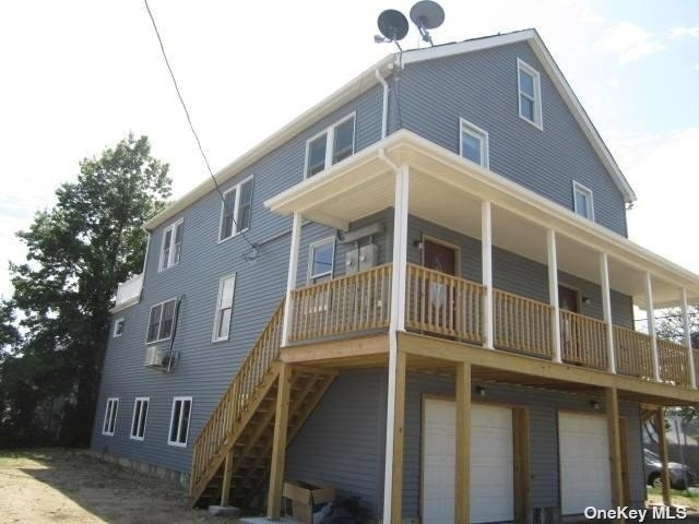 2 Bedrooms, Freeport Rental in Long Island, NY for $2,900 - Photo 1