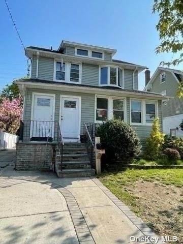 2 Bedrooms, Lynbrook Rental in Long Island, NY for $2,700 - Photo 1