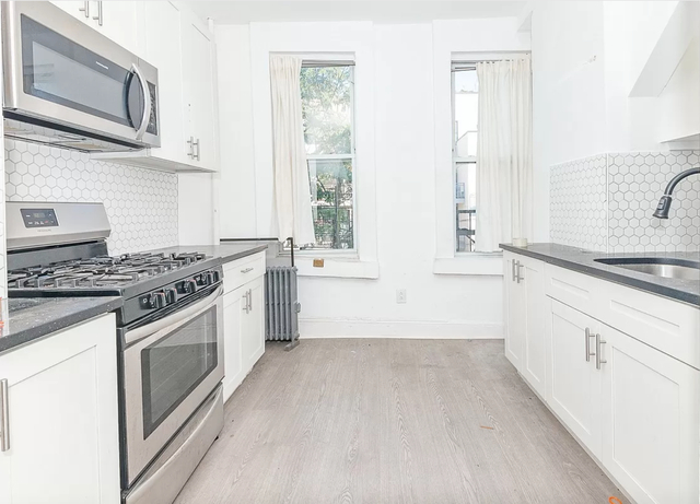 1 Bedroom, Bushwick Rental in NYC for $2,500 - Photo 1