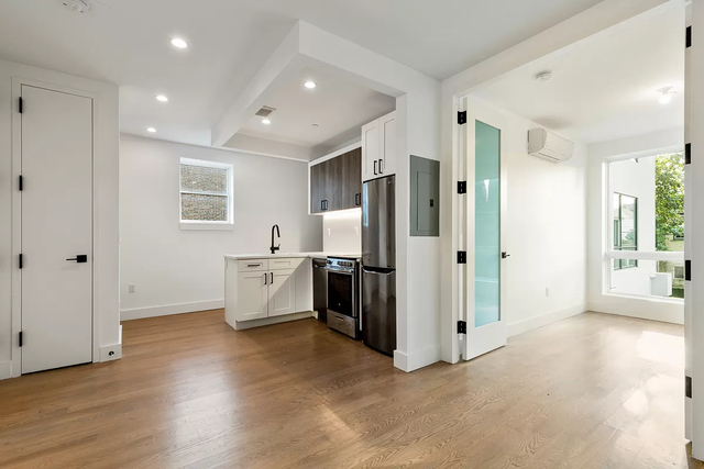 2 Bedrooms, Flatbush Rental in NYC for $2,512 - Photo 1