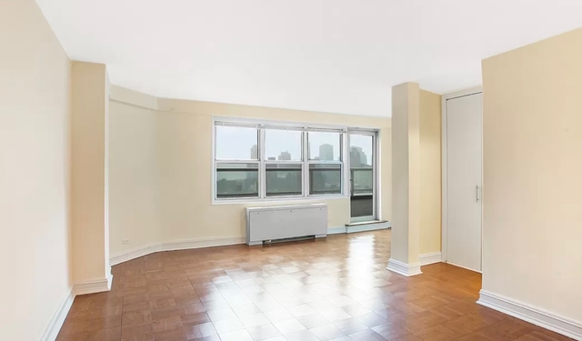 Studio, Theater District Rental in NYC for $3,495 - Photo 1