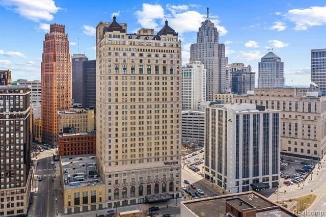 2 Bedrooms, Downtown Detroit Rental in Detroit, MI for $5,000 - Photo 1