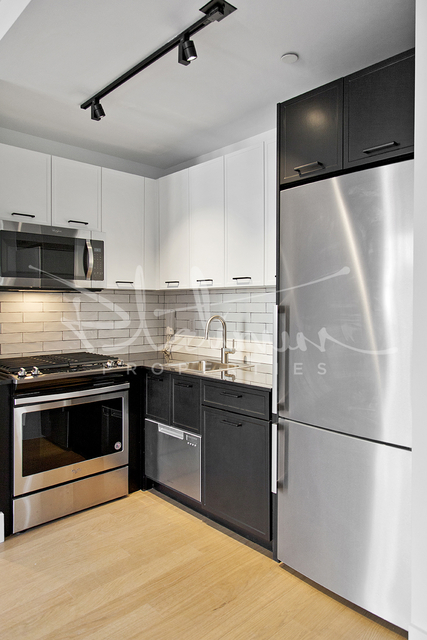 3 Bedrooms, Financial District Rental in NYC for $6,575 - Photo 1