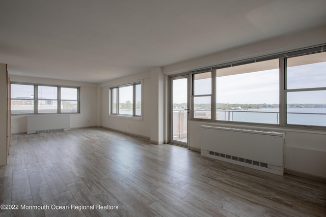 2 Bedrooms, Red Bank Rental in North Jersey Shore, NJ for $3,500 - Photo 1