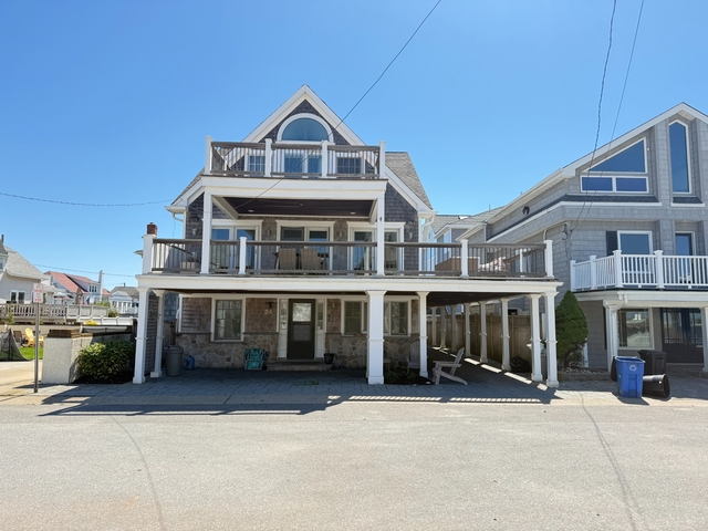 24 Buffalo Avenue - Photo 1