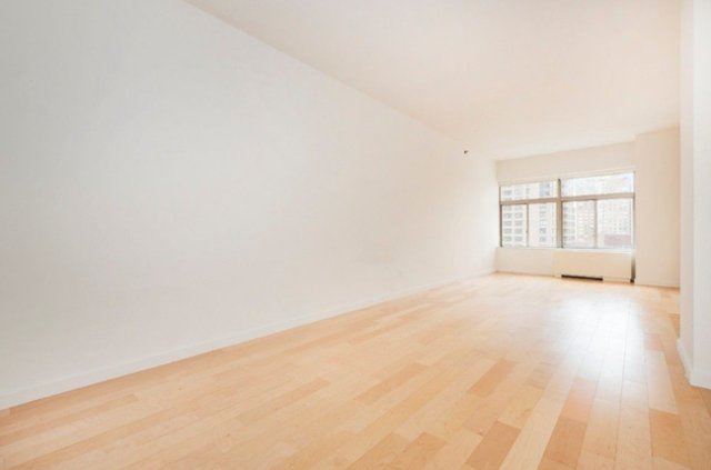 Studio, Financial District Rental in NYC for $5,515 - Photo 1
