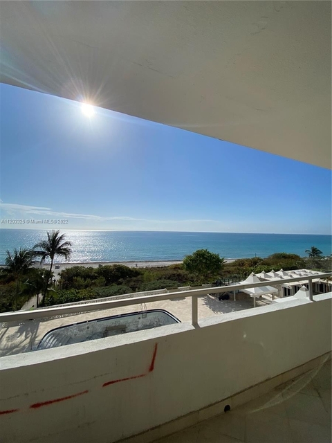 2 Bedrooms, Oceanfront Rental in Miami, FL for $3,700 - Photo 1