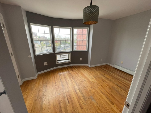 4 Bedrooms, Ocean Hill Rental in NYC for $2,900 - Photo 1