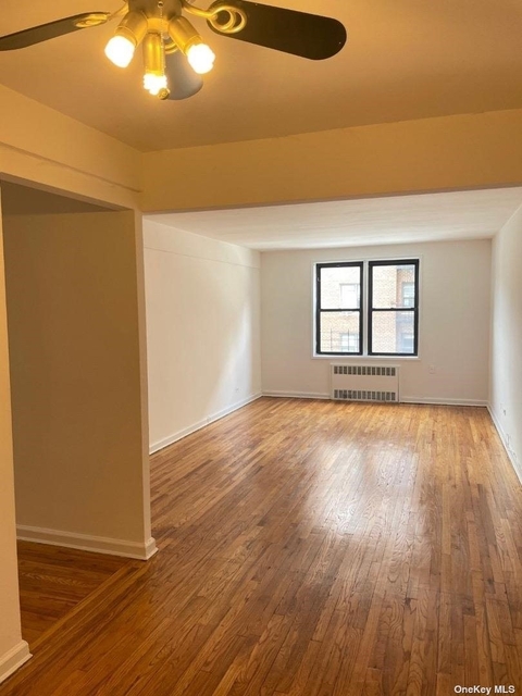 1 Bedroom, Jackson Heights Rental in NYC for $2,200 - Photo 1