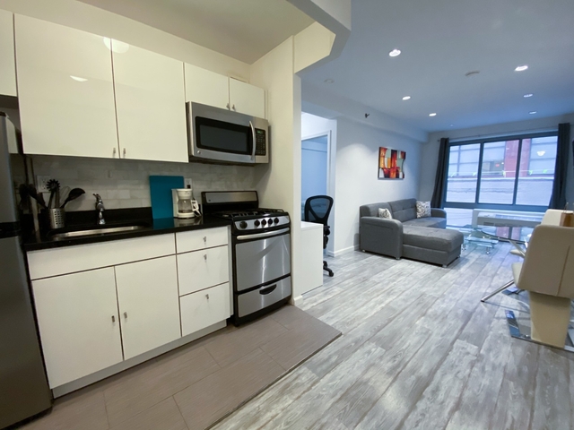 1 Bedroom, Hell's Kitchen Rental in NYC for $3,900 - Photo 1