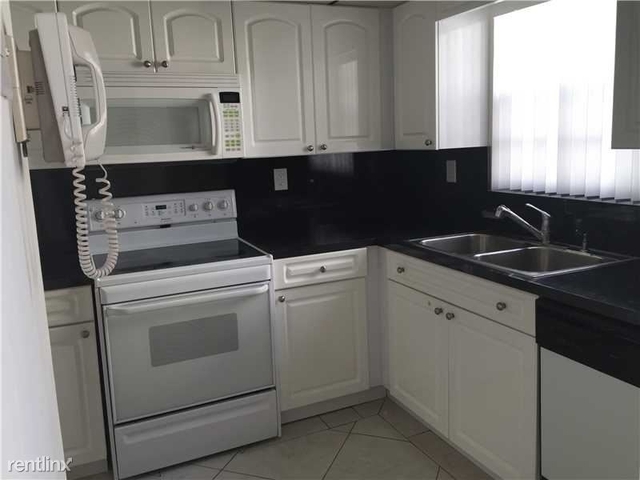 2 Bedrooms, Sunny Isles Shores Rental in Miami, FL for $2,600 - Photo 1