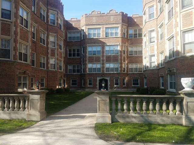 2 Bedrooms, South Shore Rental in Chicago, IL for $1,050 - Photo 1