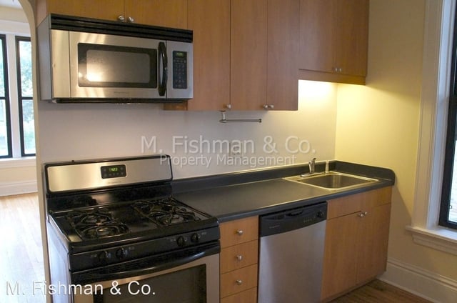 2 Bedrooms, Bucktown Rental in Chicago, IL for $2,195 - Photo 1