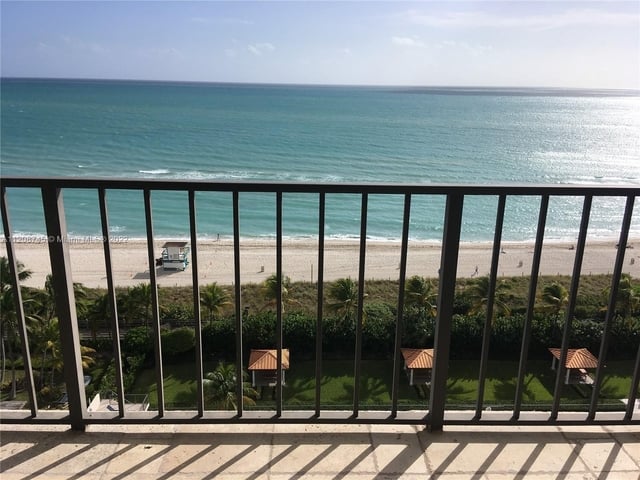 2 Bedrooms, Oceanfront Rental in Miami, FL for $5,000 - Photo 1