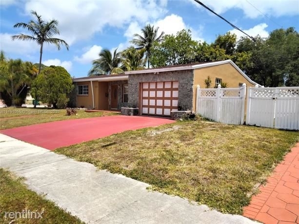 3 Bedrooms, Norwood Rental in Miami, FL for $2,890 - Photo 1