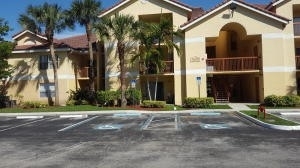 2 Bedrooms, Spring Lake Rental in Miami, FL for $1,850 - Photo 1