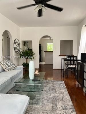 2 Bedrooms, Morningside Rental in Miami, FL for $2,850 - Photo 1