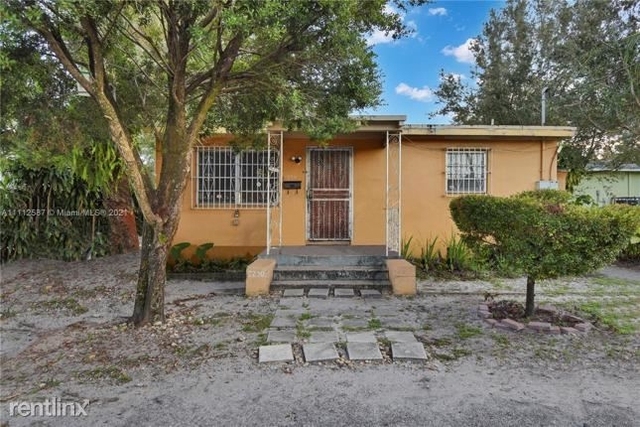 2 Bedrooms, West Little River Rental in Miami, FL for $2,050 - Photo 1
