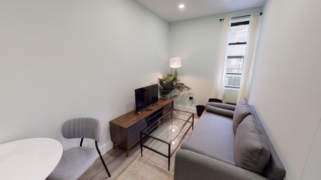 Room, Alphabet City Rental in NYC for $3,875 - Photo 1