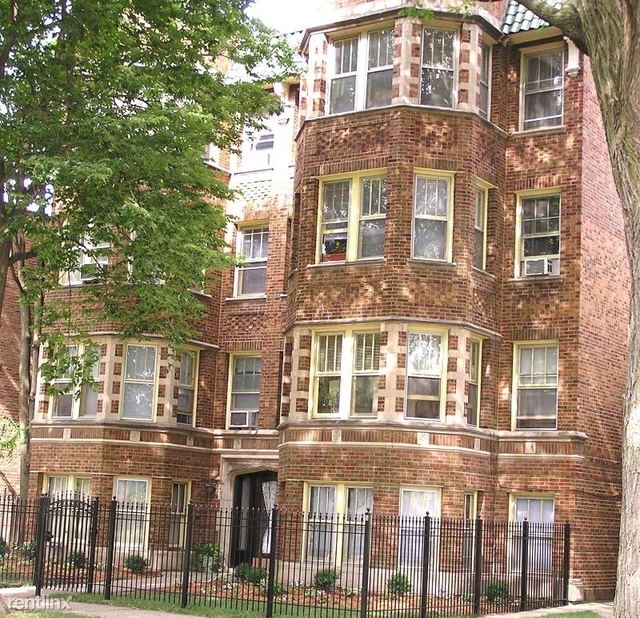 2 Bedrooms, Oak Park Rental in Chicago, IL for $2,275 - Photo 1