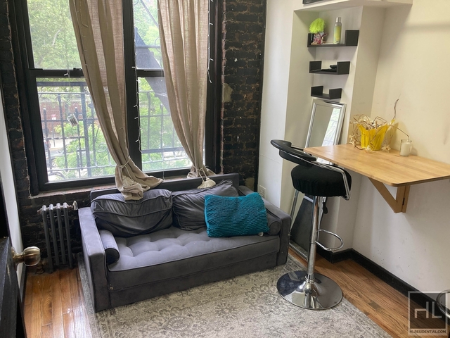 2 Bedrooms, Alphabet City Rental in NYC for $3,700 - Photo 1
