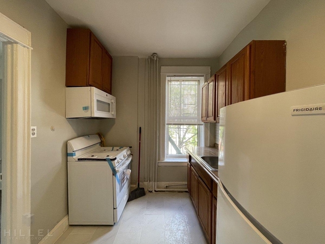 3 Bedrooms, Ridgewood Rental in NYC for $2,900 - Photo 1