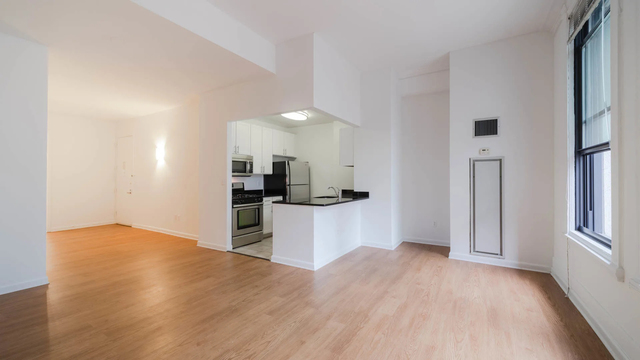 Studio, Financial District Rental in NYC for $3,927 - Photo 1