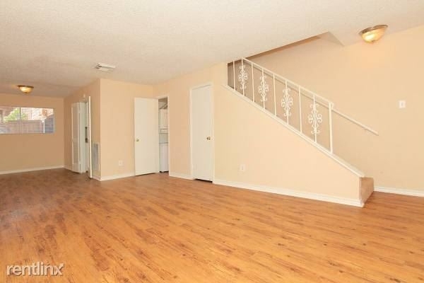 2 Bedrooms, Great Uptown Rental in Houston for $1,210 - Photo 1